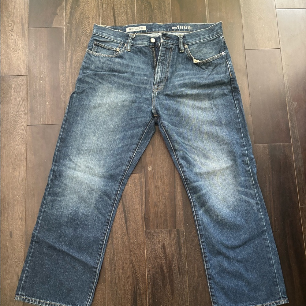 GAP Men’s Relaxed Blue Denim Jeans